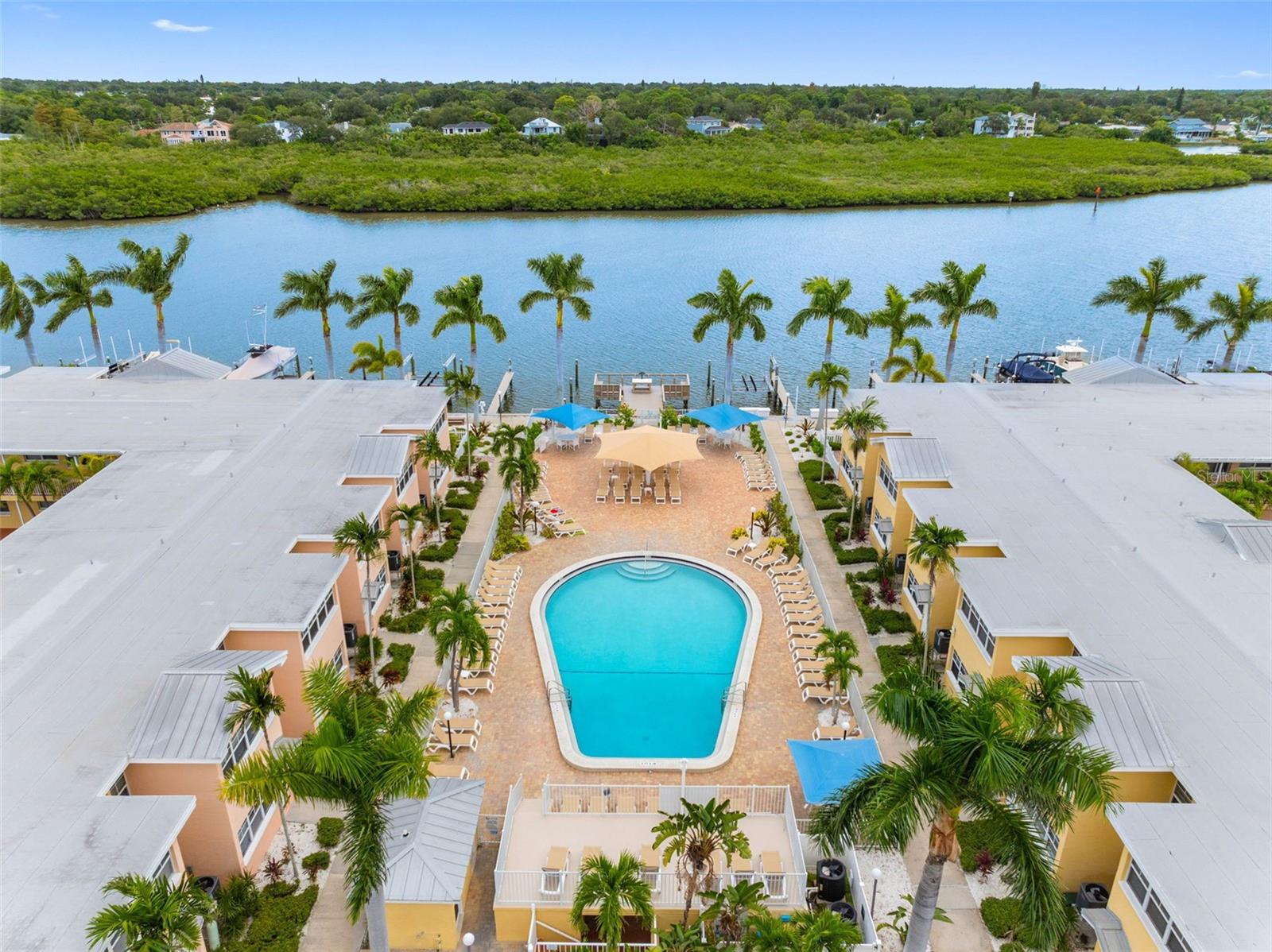 19417 GULF BLVD #D206 — photo 19