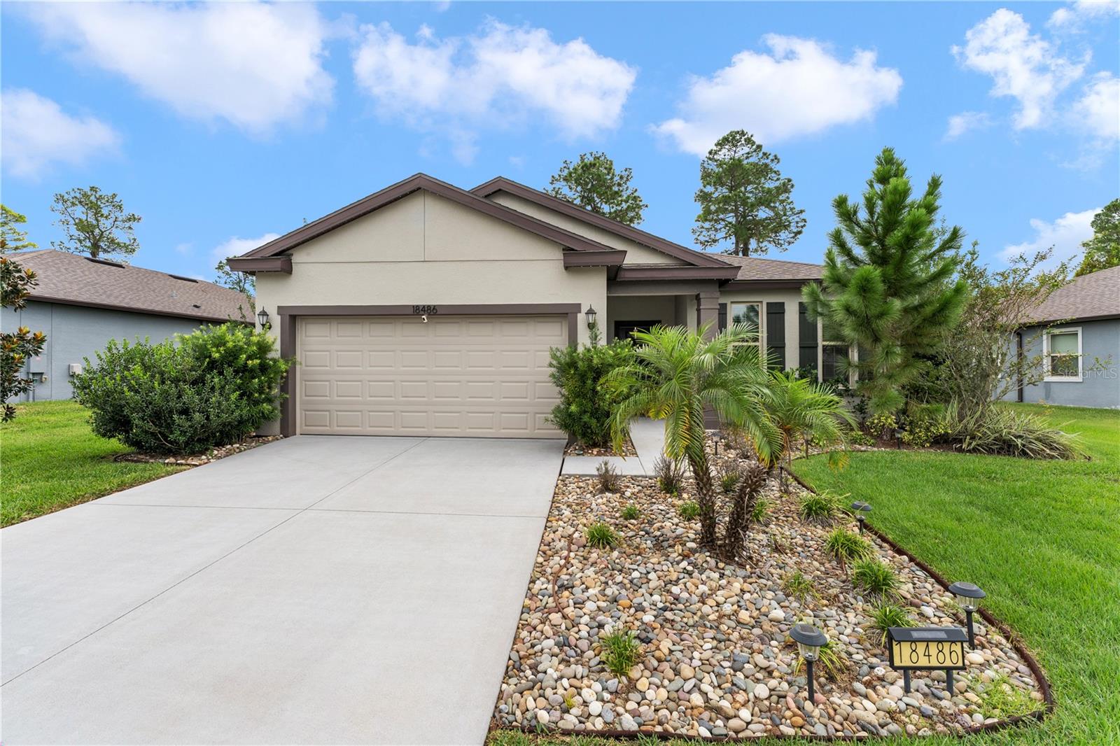 18486 ROCOCO RD — photo 3