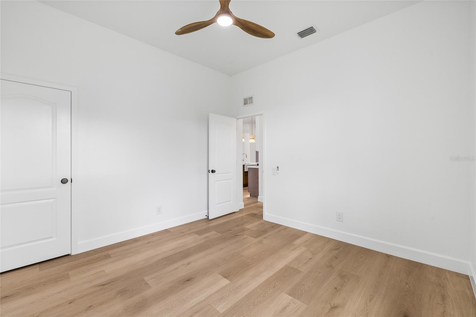 19015 FERN MEADOW LOOP — photo 40