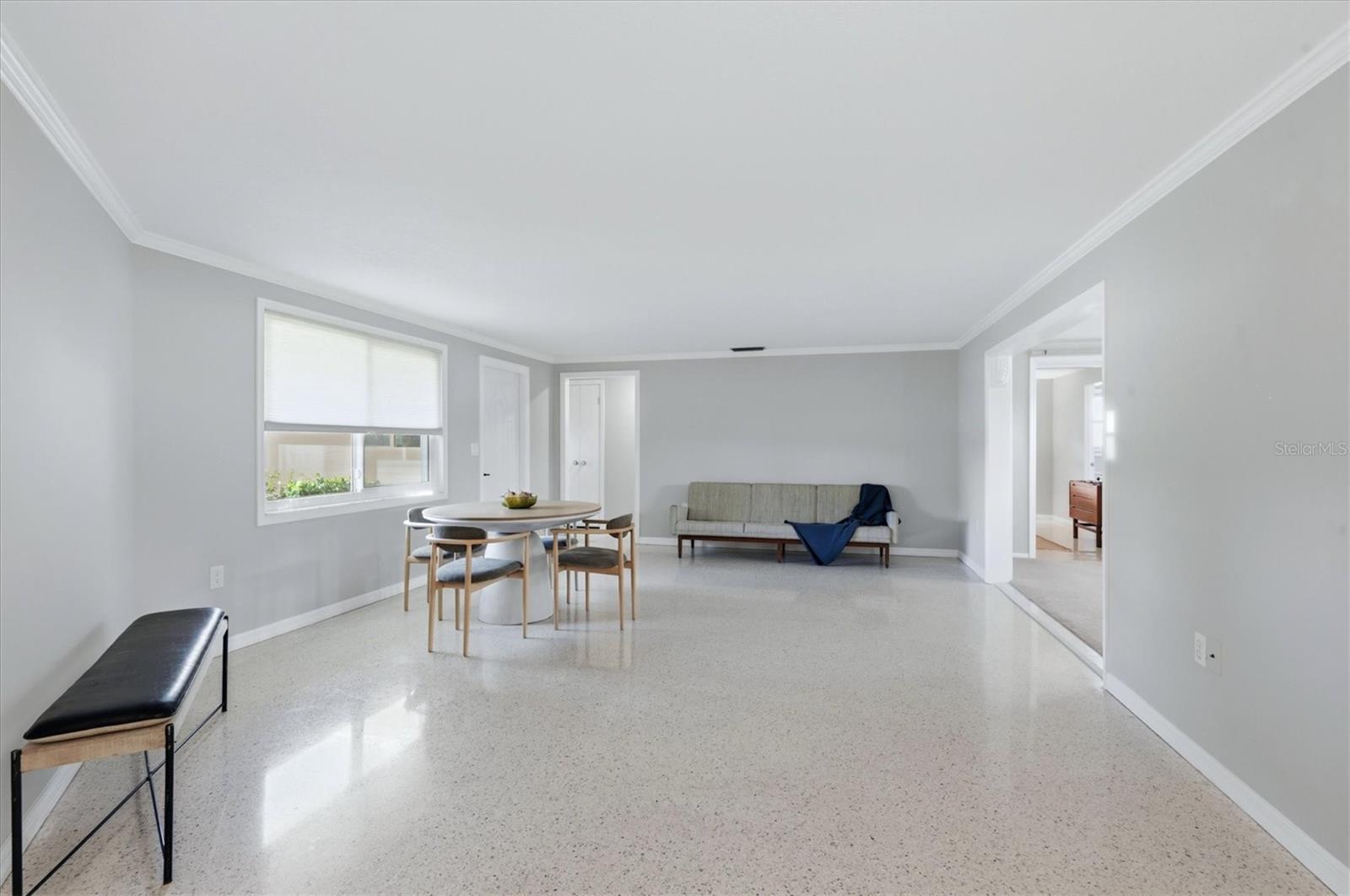19 OAKWOOD DR N #19 — photo 5