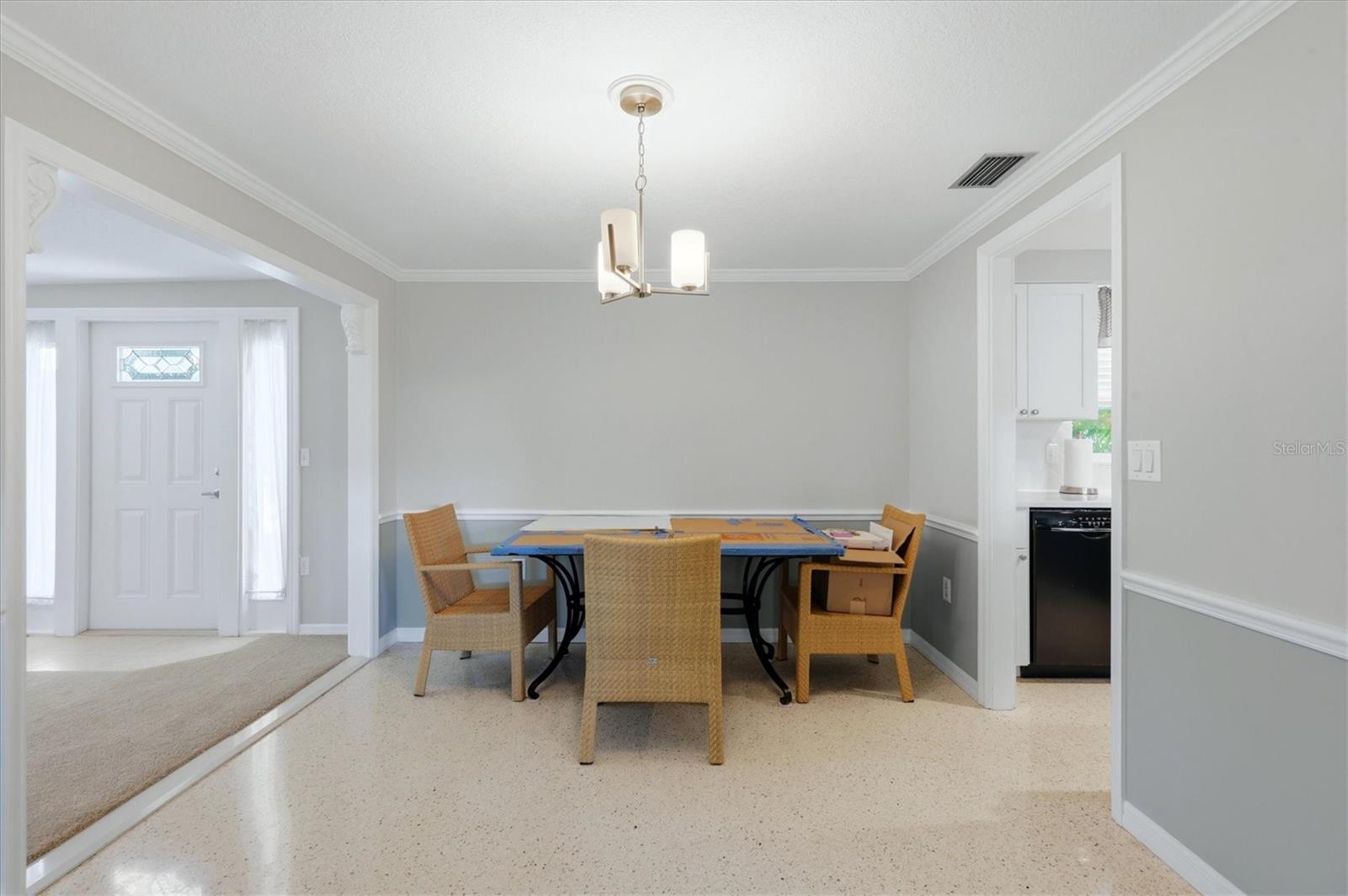 19 OAKWOOD DR N #19 — photo 18