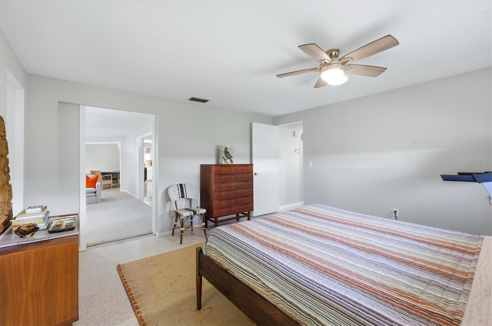19 OAKWOOD DR N #19 — photo 24
