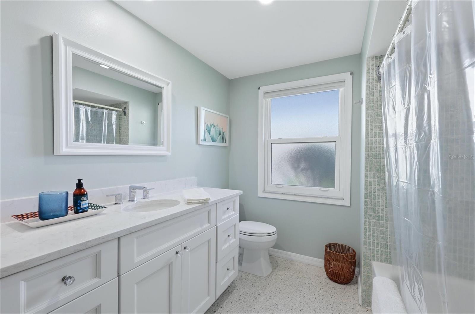 19 OAKWOOD DR N #19 — photo 26