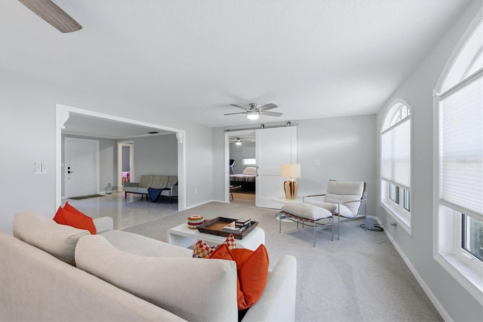 19 OAKWOOD DR N #19 — photo 16