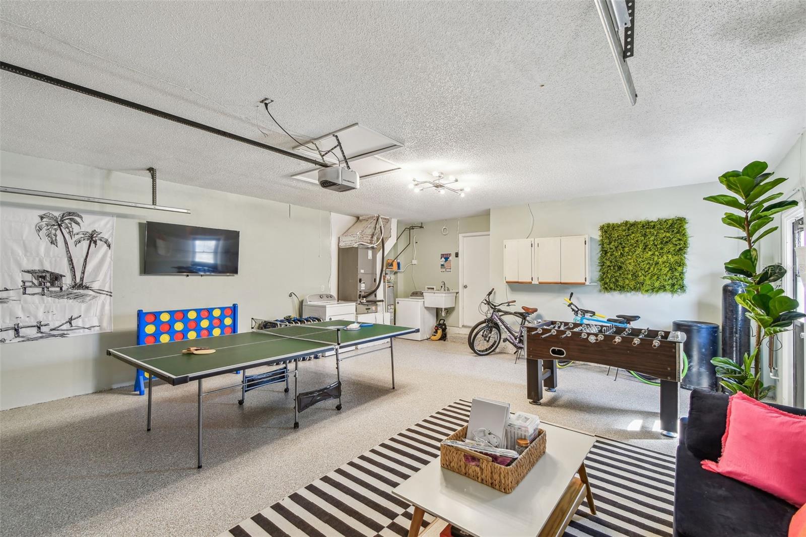 380 FERNSHIRE CT — photo 30