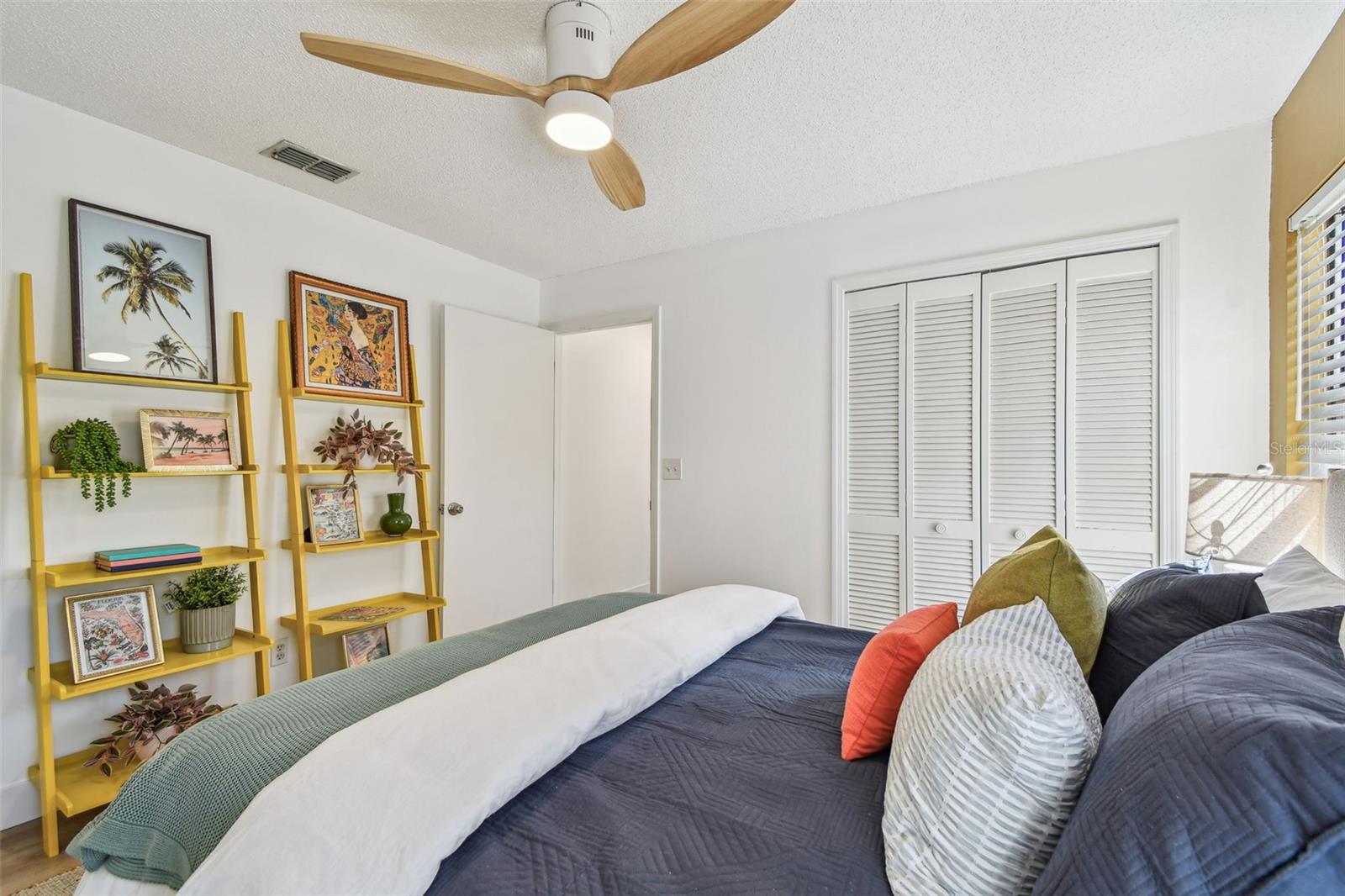 380 FERNSHIRE CT — photo 21