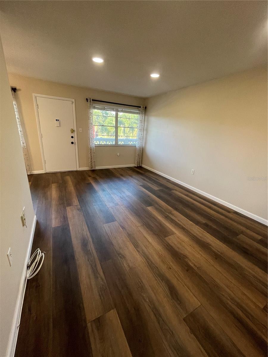 8101 11TH ST N #217 — photo 7