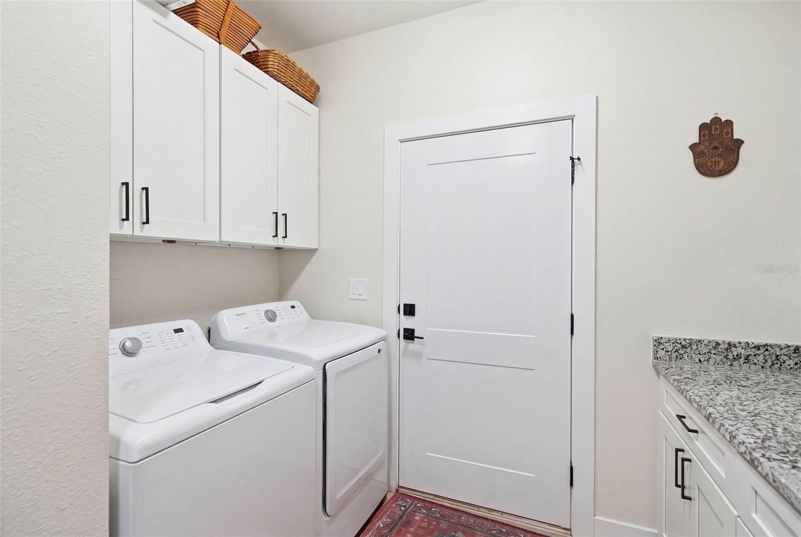 1537 PALMETTO ST — photo 15
