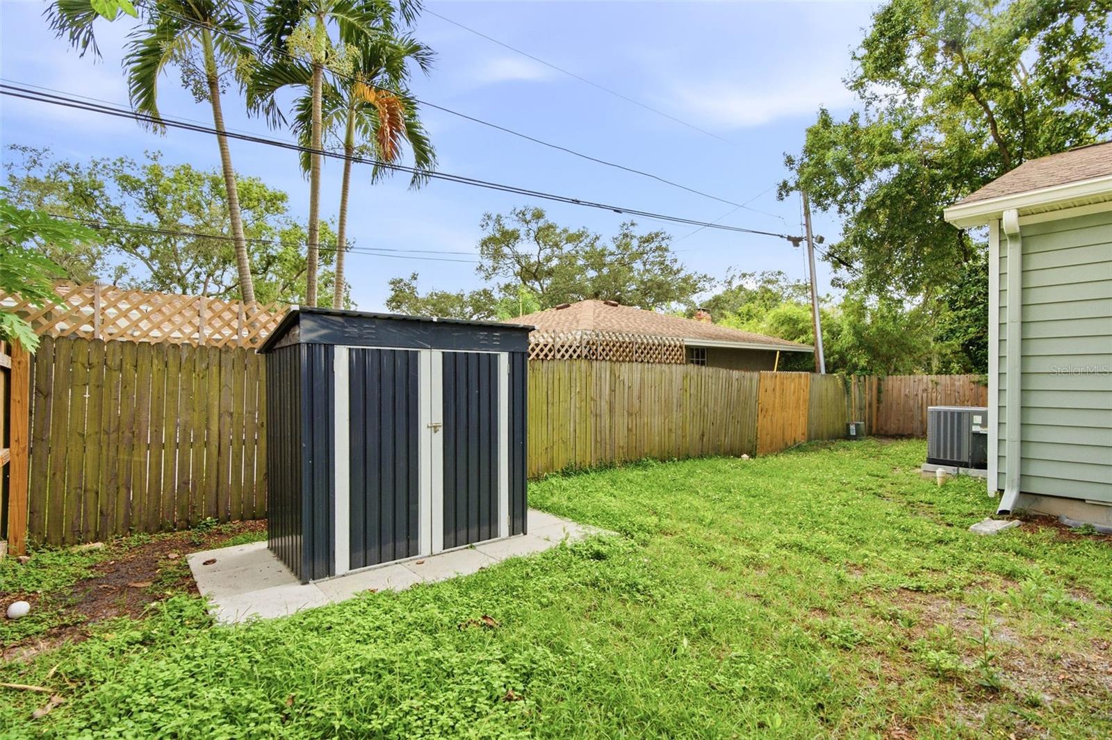 1537 PALMETTO ST — photo 25