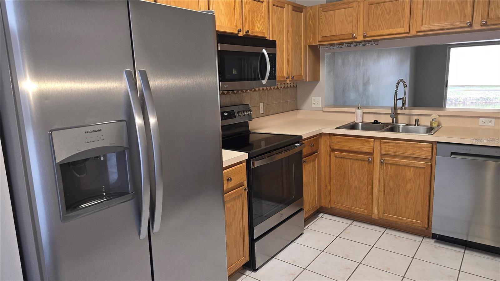 4638 SABAL KEY DR — photo 3