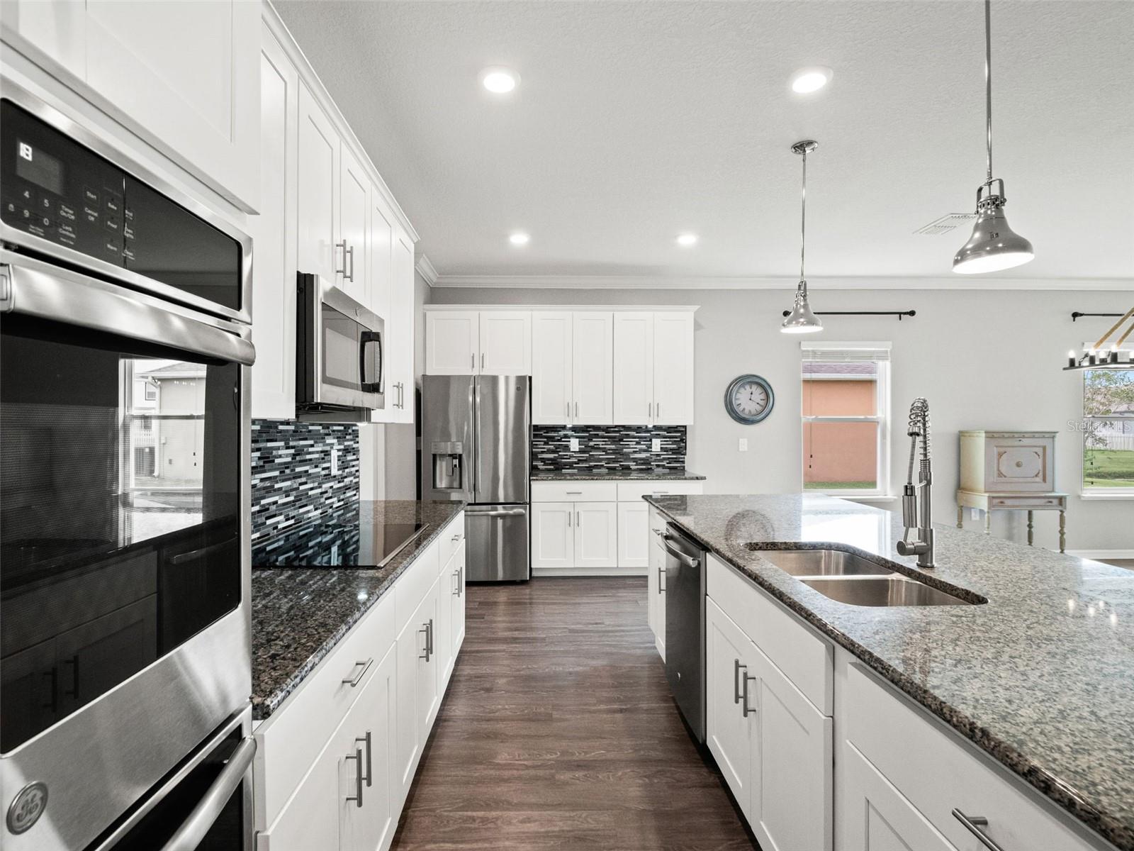 8232 OLIVE BROOK DR — photo 21