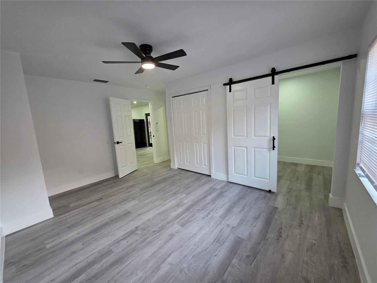 5044 ROANOKE DR — photo 16