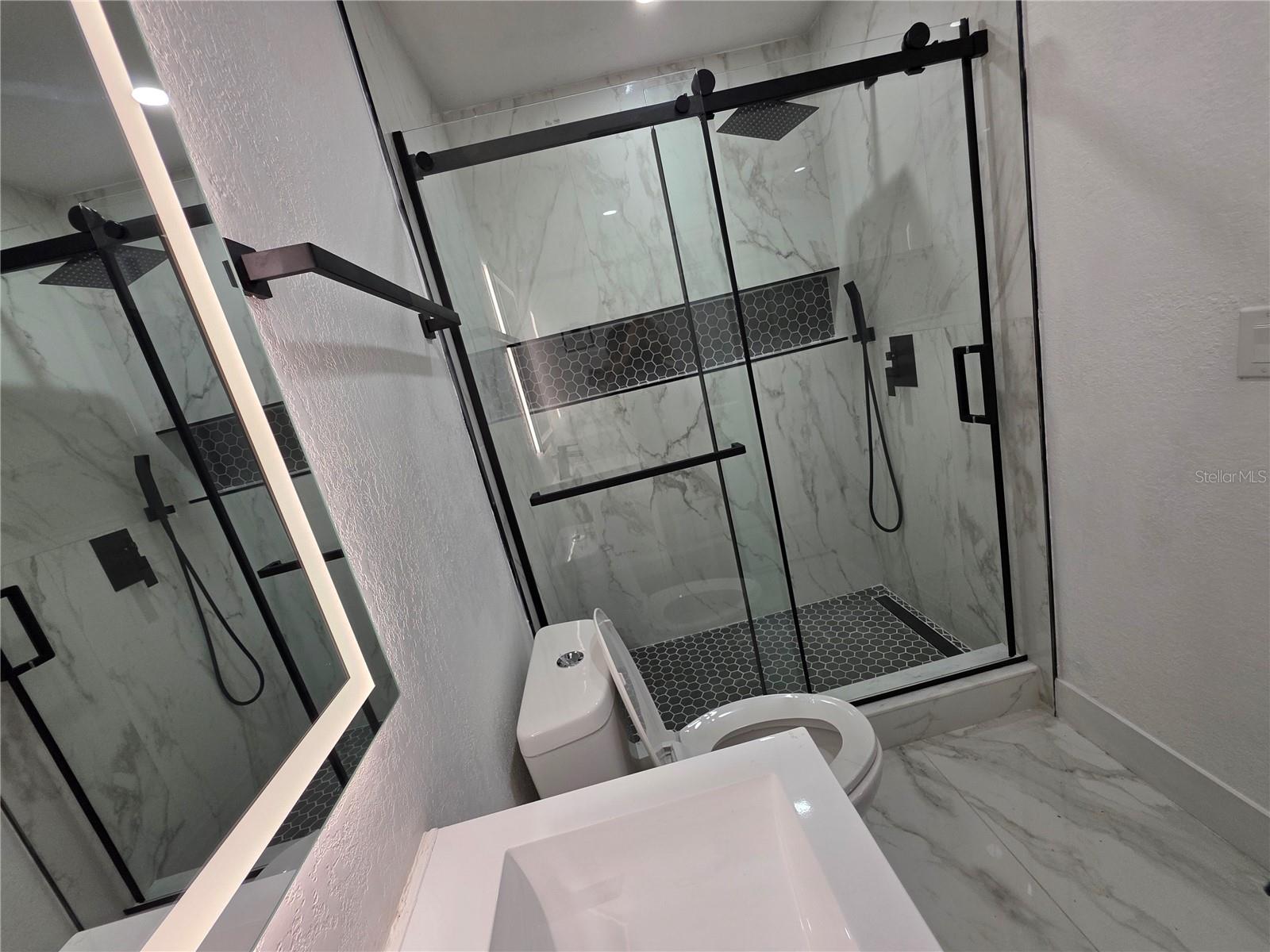 5044 ROANOKE DR — photo 14