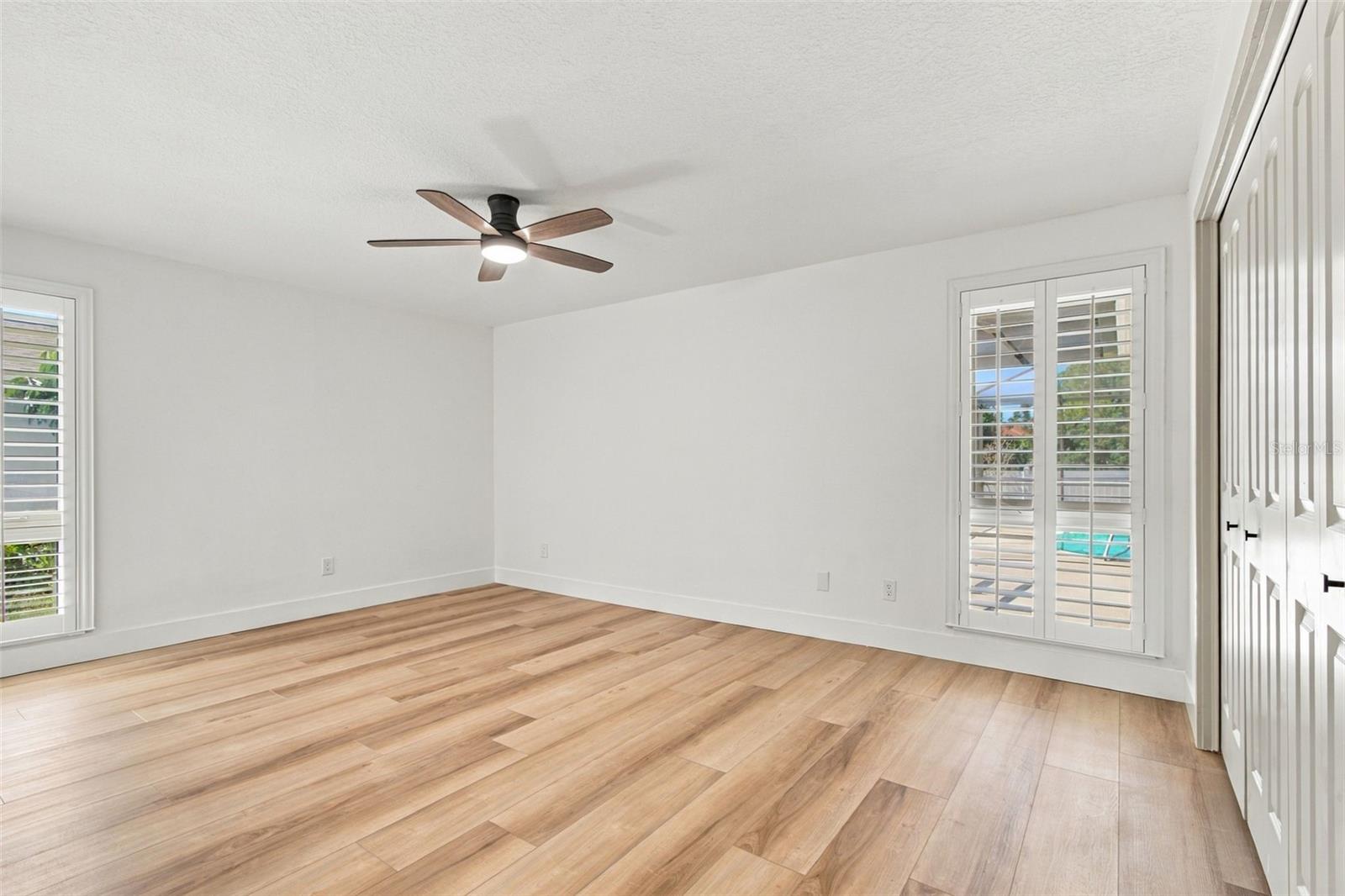 2942 CLUBHOUSE DR W — photo 22