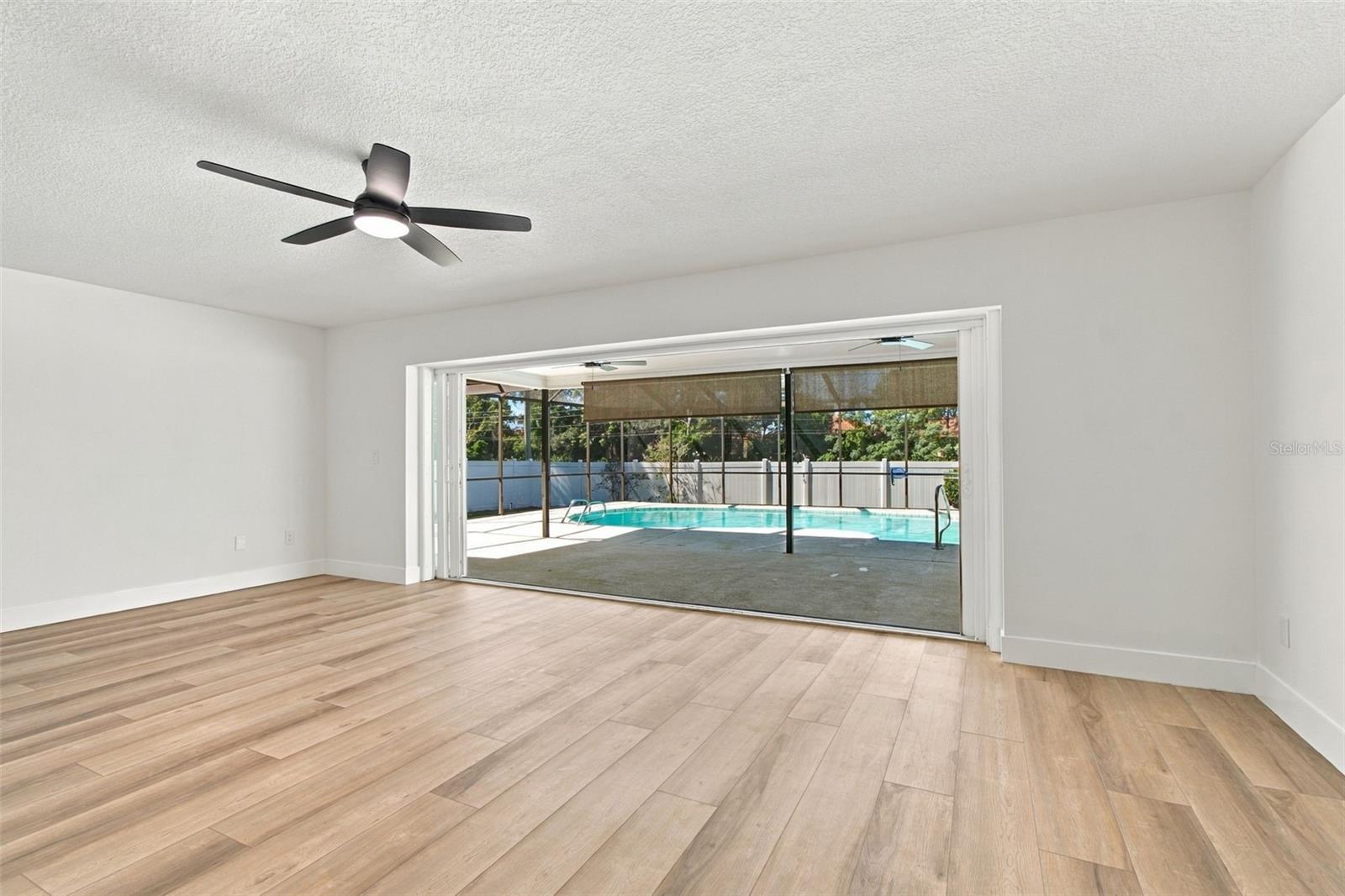 2942 CLUBHOUSE DR W — photo 19