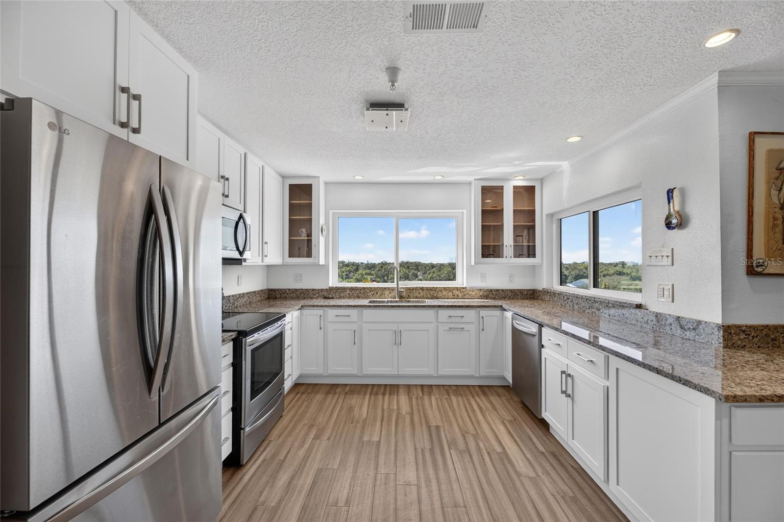 2780 N RIVERSIDE DR #601 — photo 19