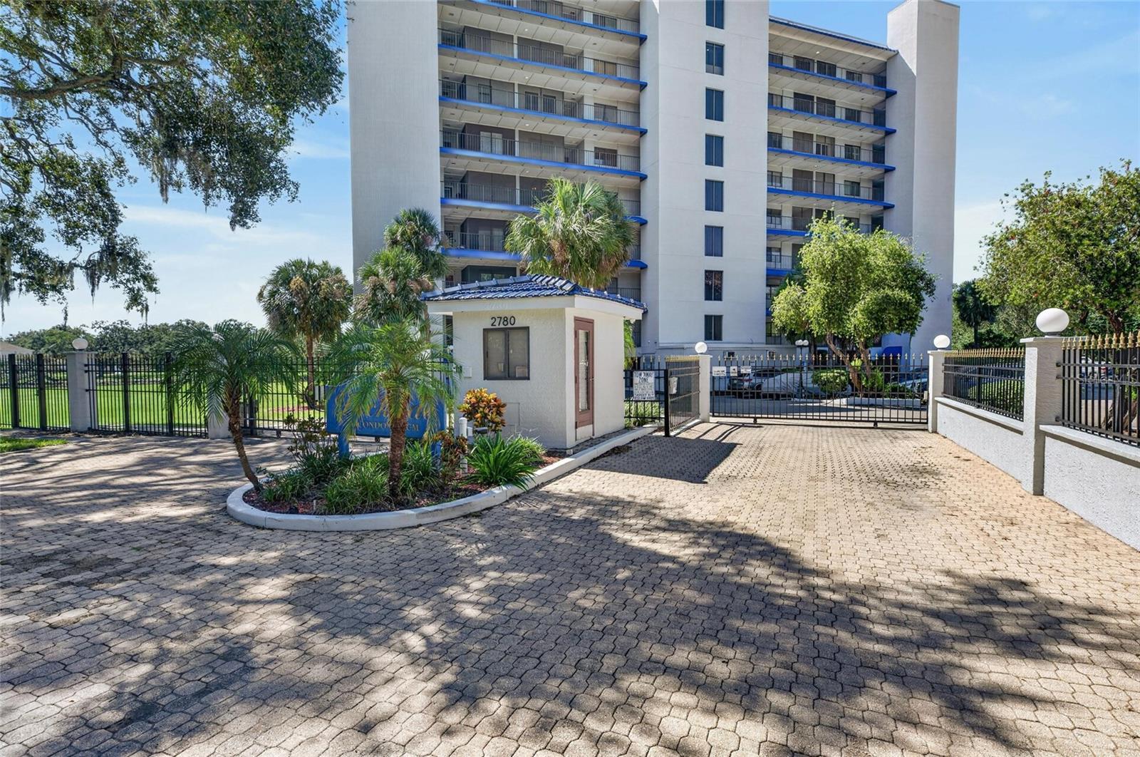 2780 N RIVERSIDE DR #601 — photo 84