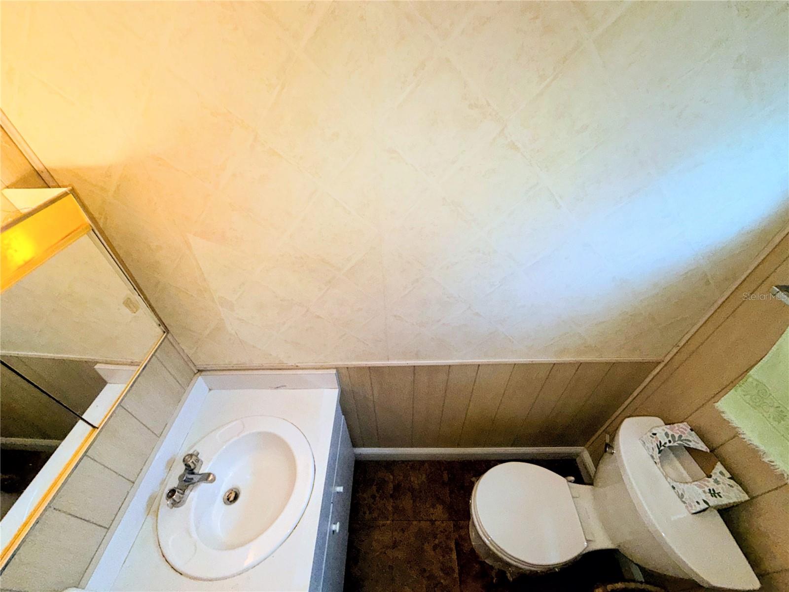 864 S GREEN CIR — photo 10