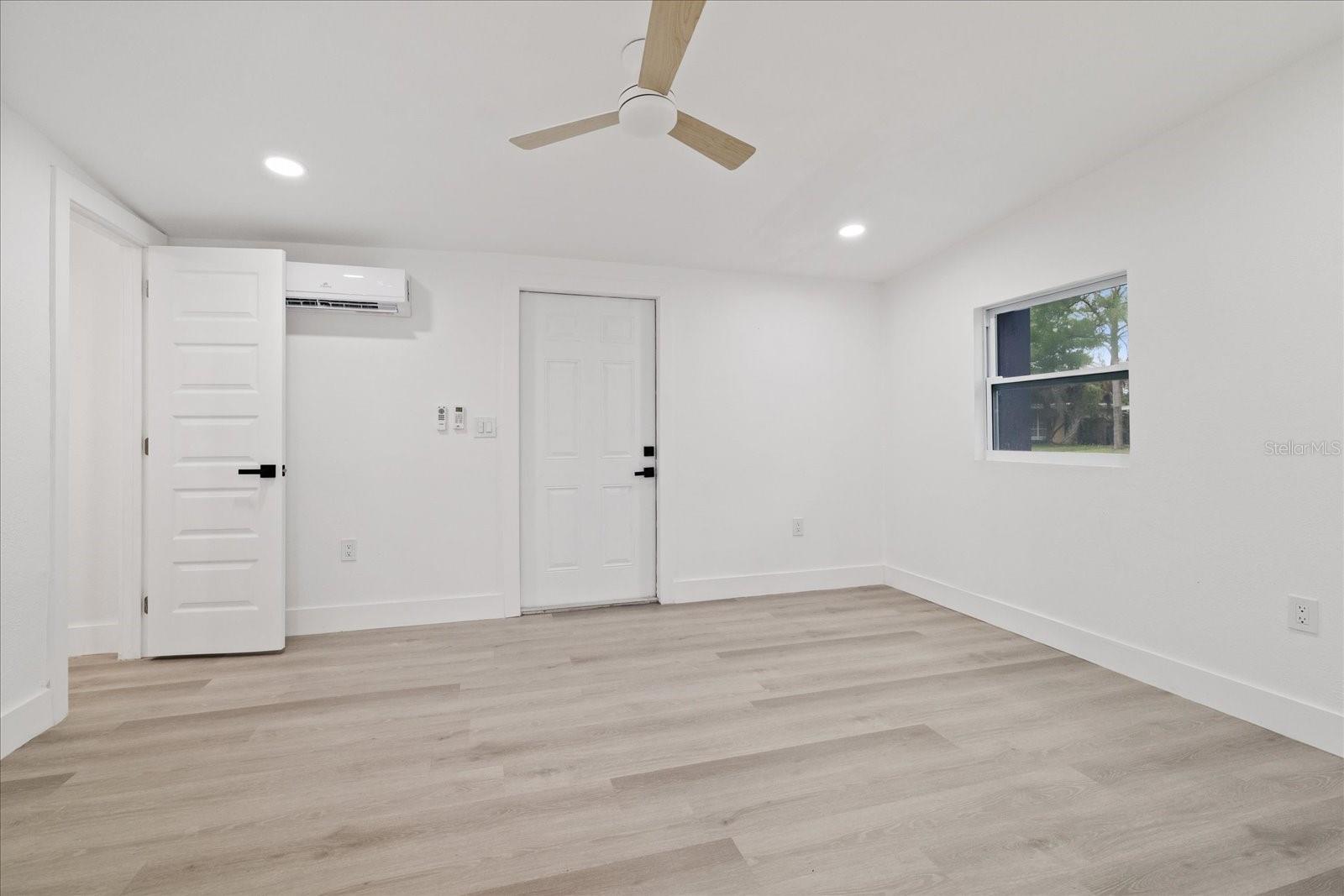 7361 ROYAL PALM DR — photo 9