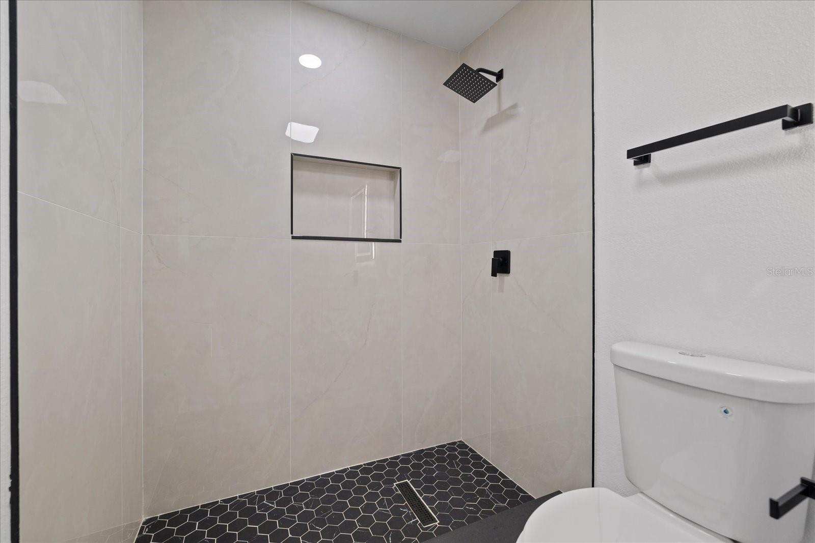 7361 ROYAL PALM DR — photo 12
