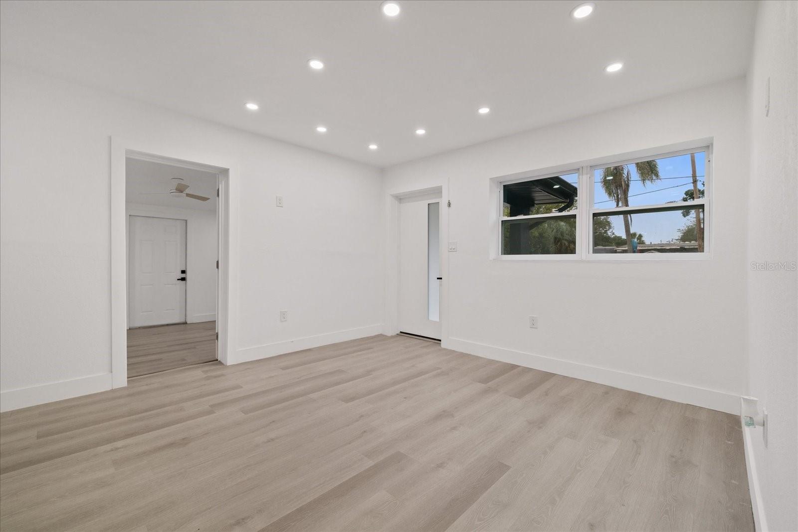 7361 ROYAL PALM DR — photo 5