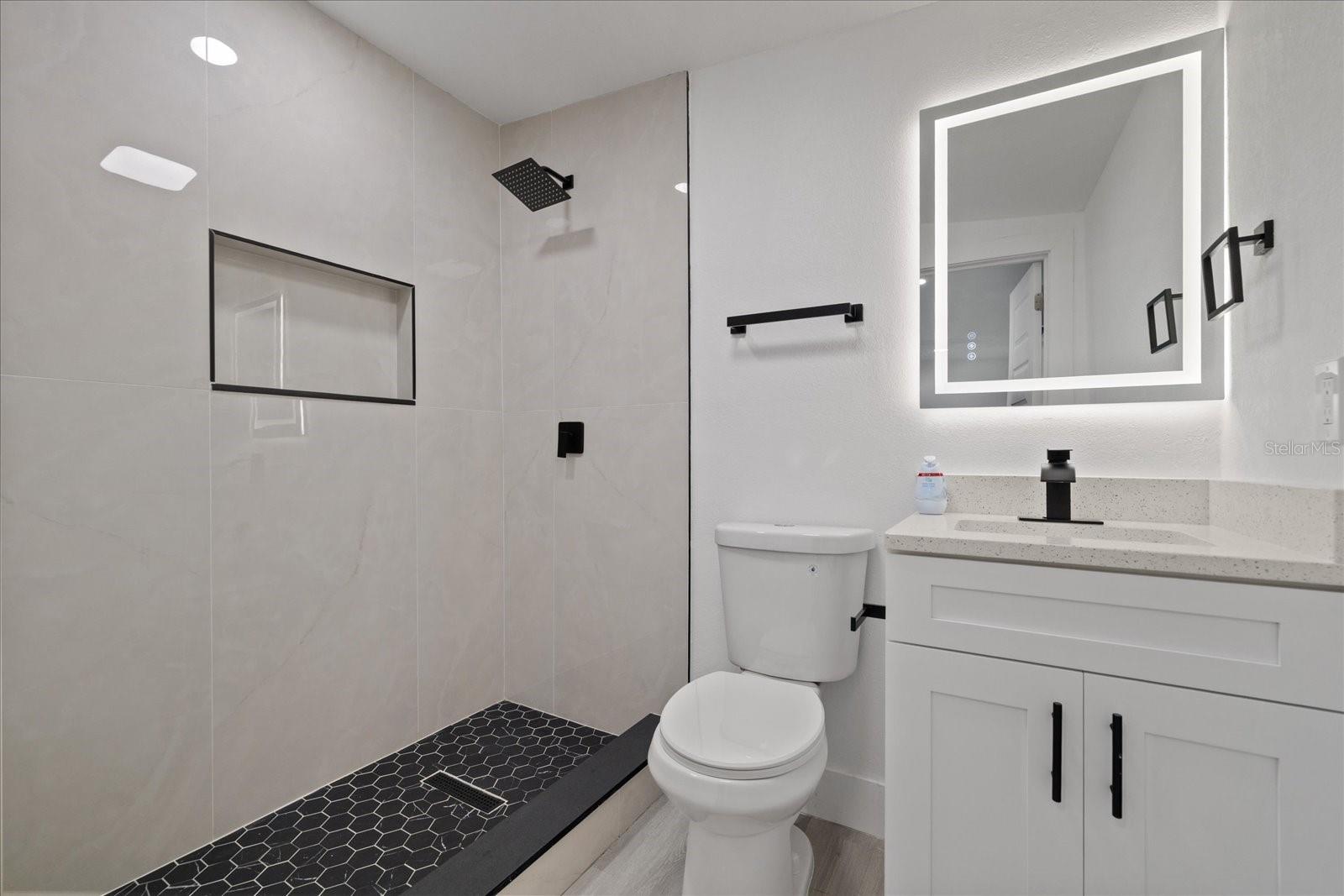 7361 ROYAL PALM DR — photo 11