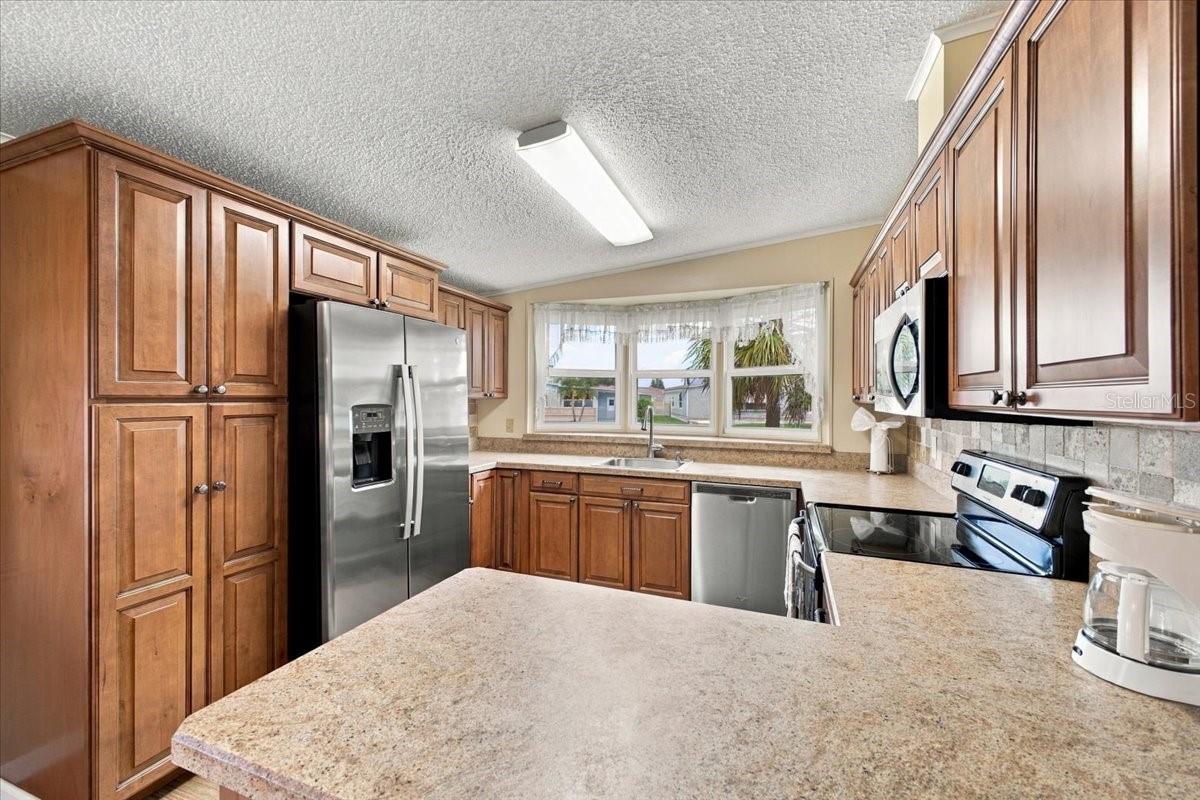 4 MEADOWLARK CIR — photo 14