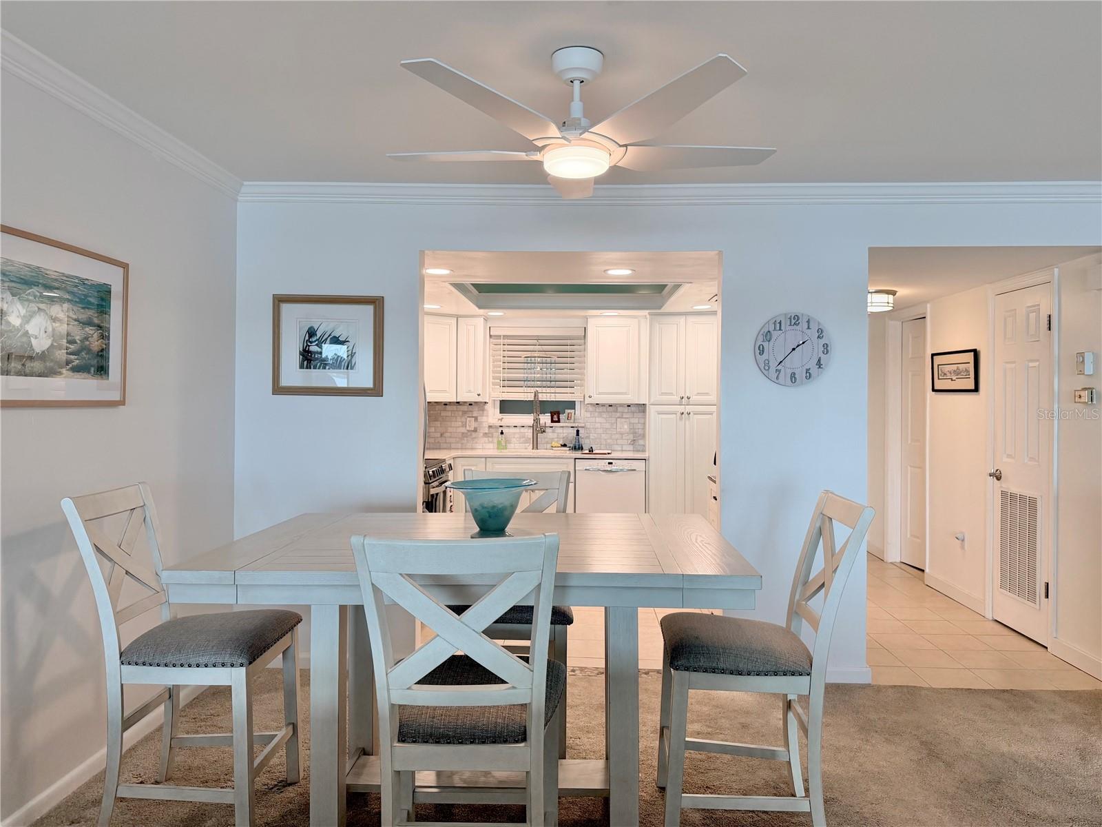 5200 BRITTANY DR S #206 — photo 3