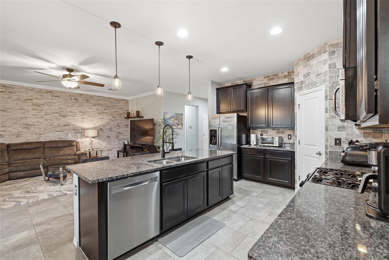 6414 TRITON LN — photo 21