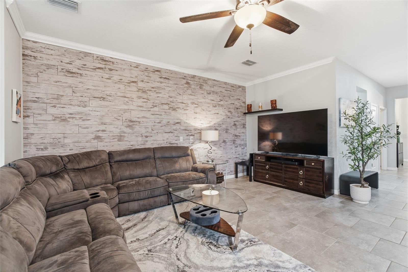 6414 TRITON LN — photo 15
