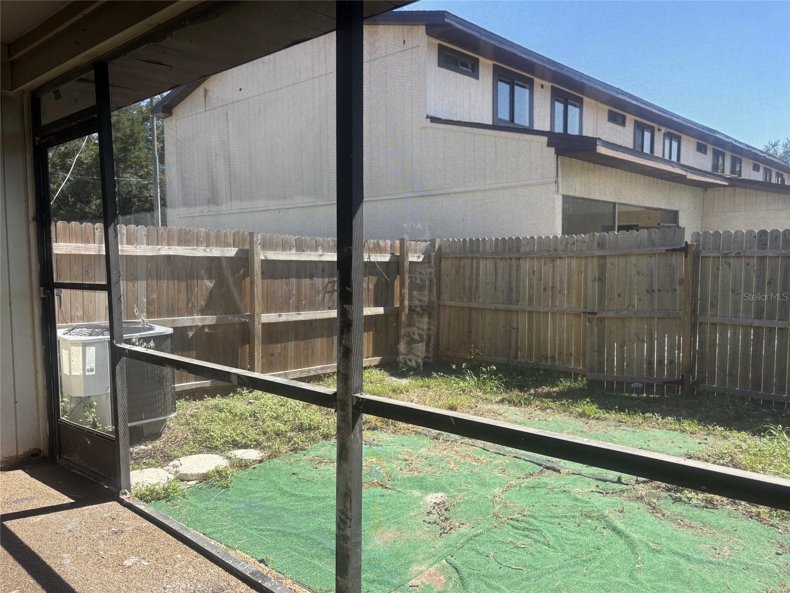 12723 LOCKEY LN — photo 17