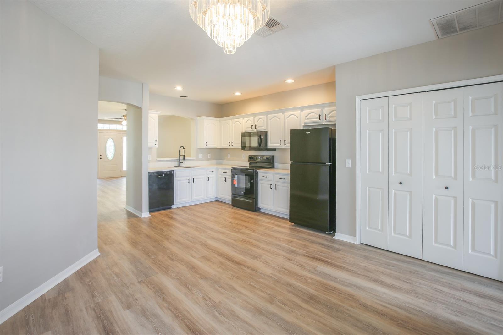 16244 BRIDGEWALK DR — photo 8