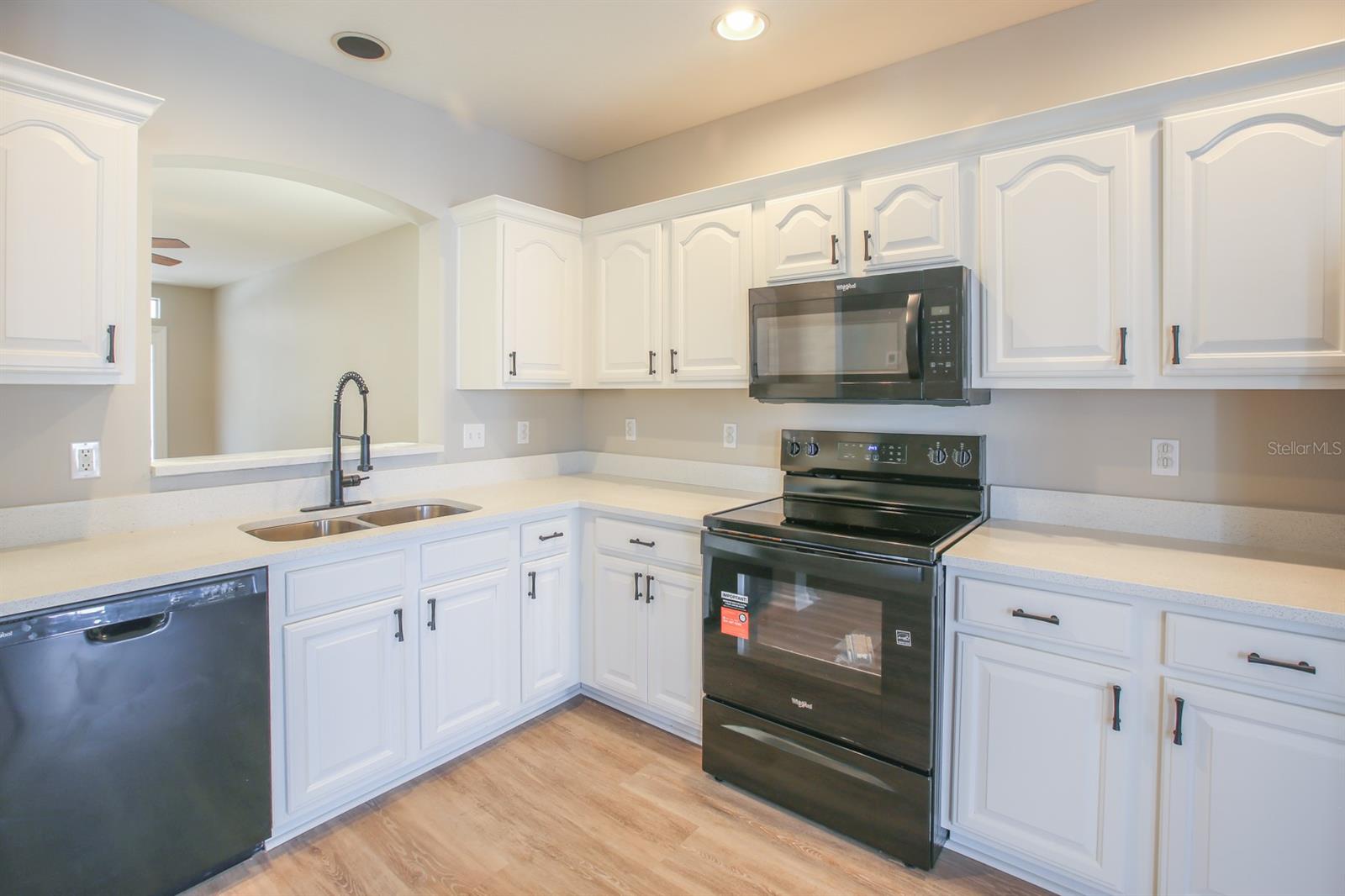 16244 BRIDGEWALK DR — photo 10