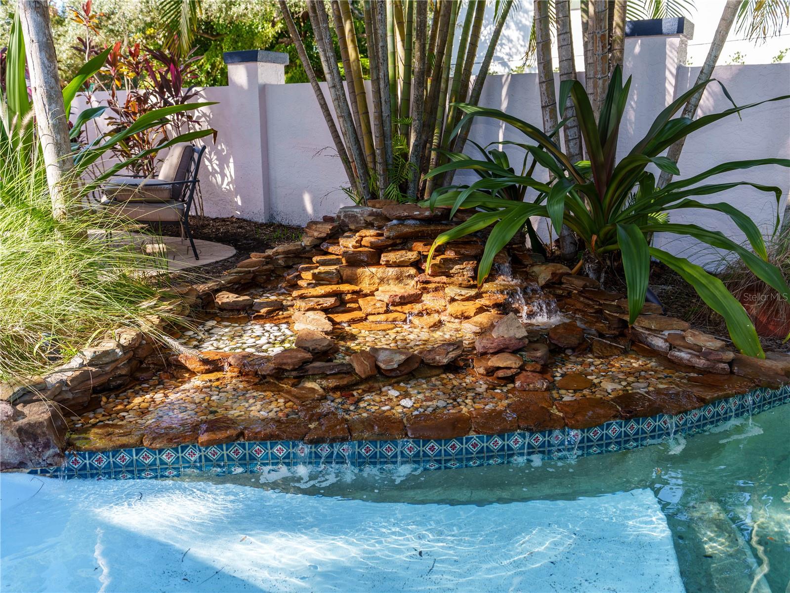 2633 W SUNSET DR — photo 42