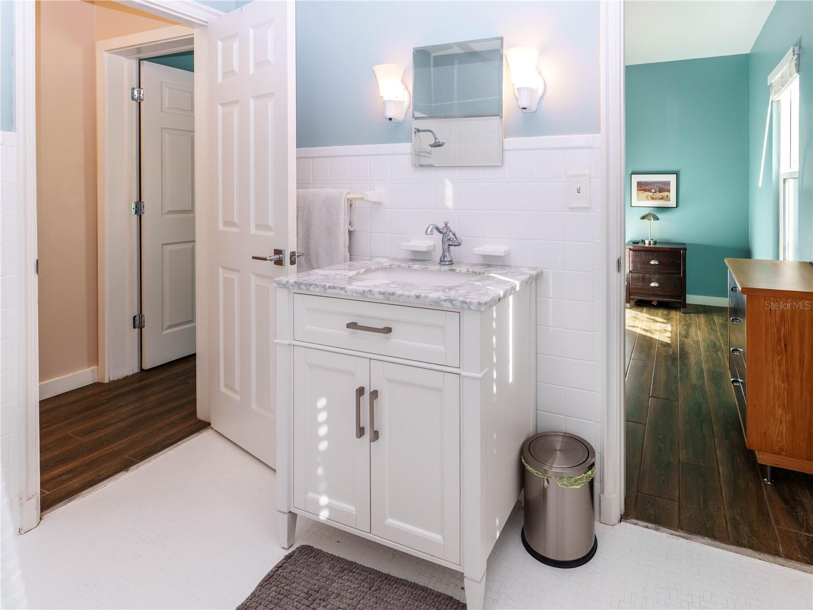2633 W SUNSET DR — photo 33
