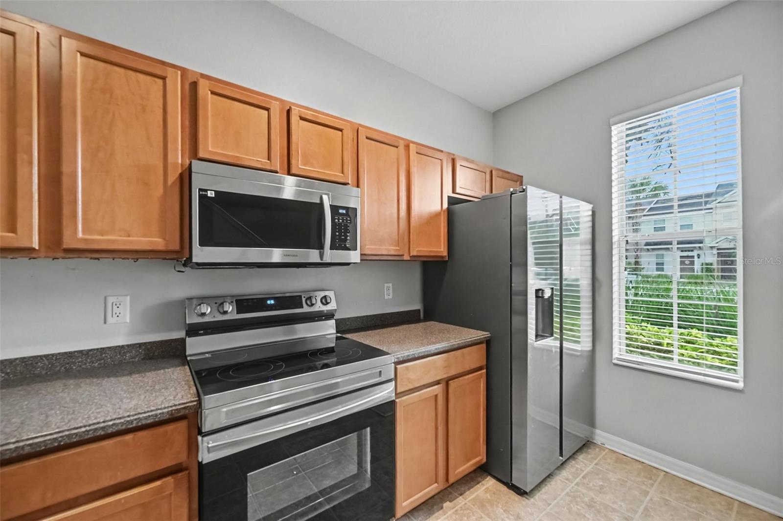 1125 GRANTHAM DR — photo 14
