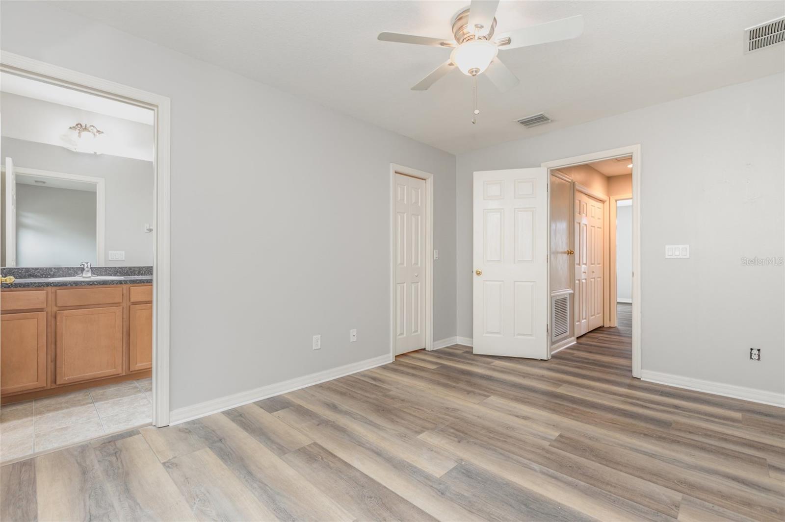 1125 GRANTHAM DR — photo 28