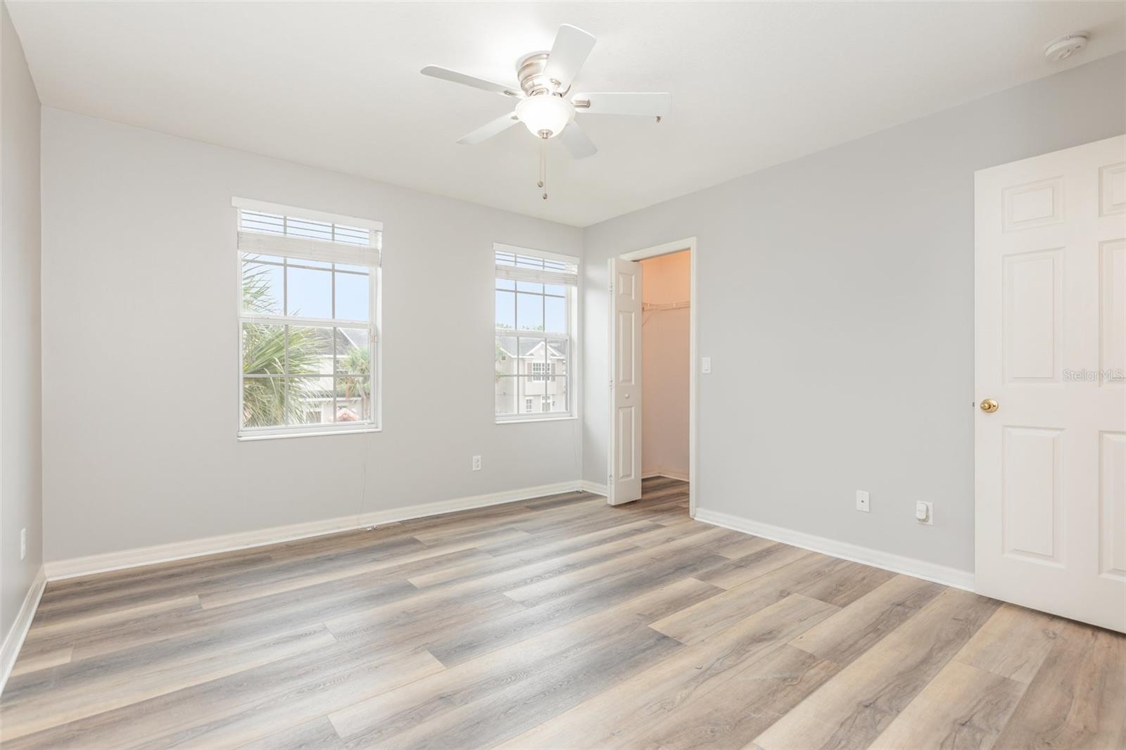 1125 GRANTHAM DR — photo 24
