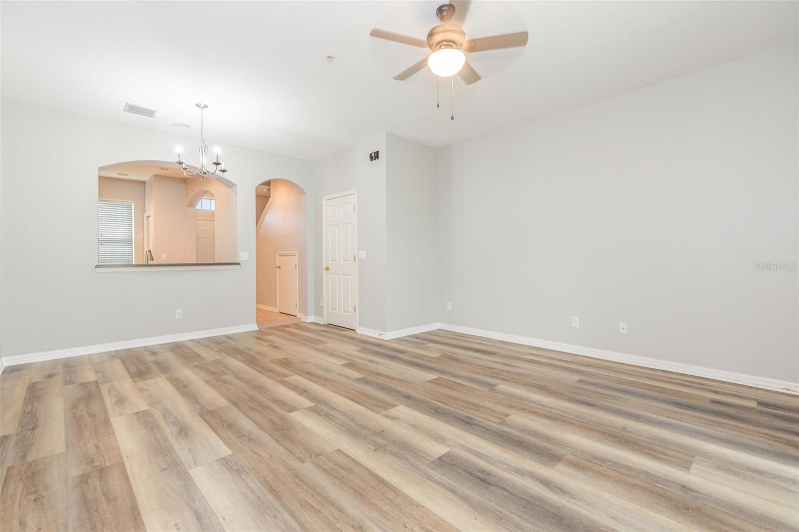1125 GRANTHAM DR — photo 21