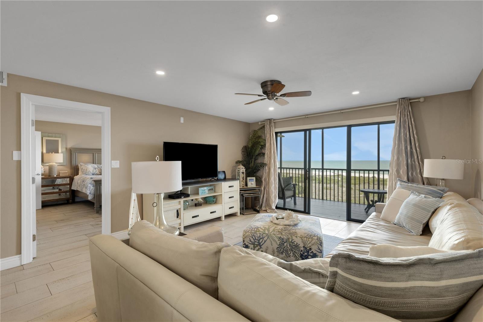 420 BEACH RD #507 — photo 17