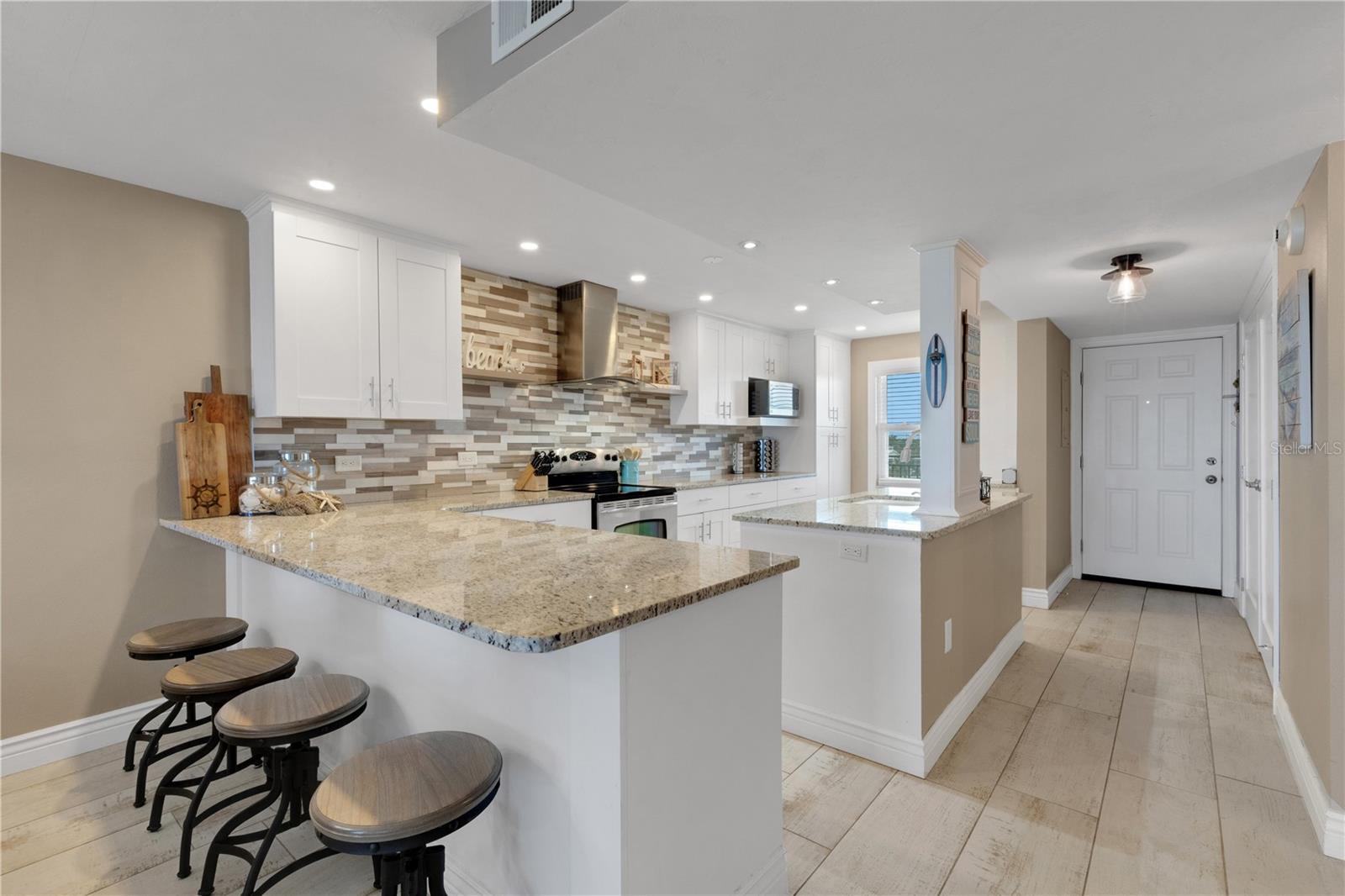 420 BEACH RD #507 — photo 11