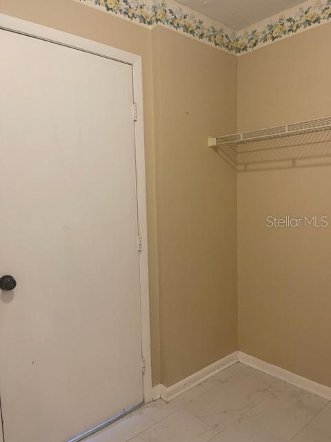 1520 ATTLEBORO LN — photo 40