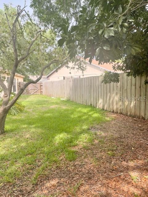 1520 ATTLEBORO LN — photo 56
