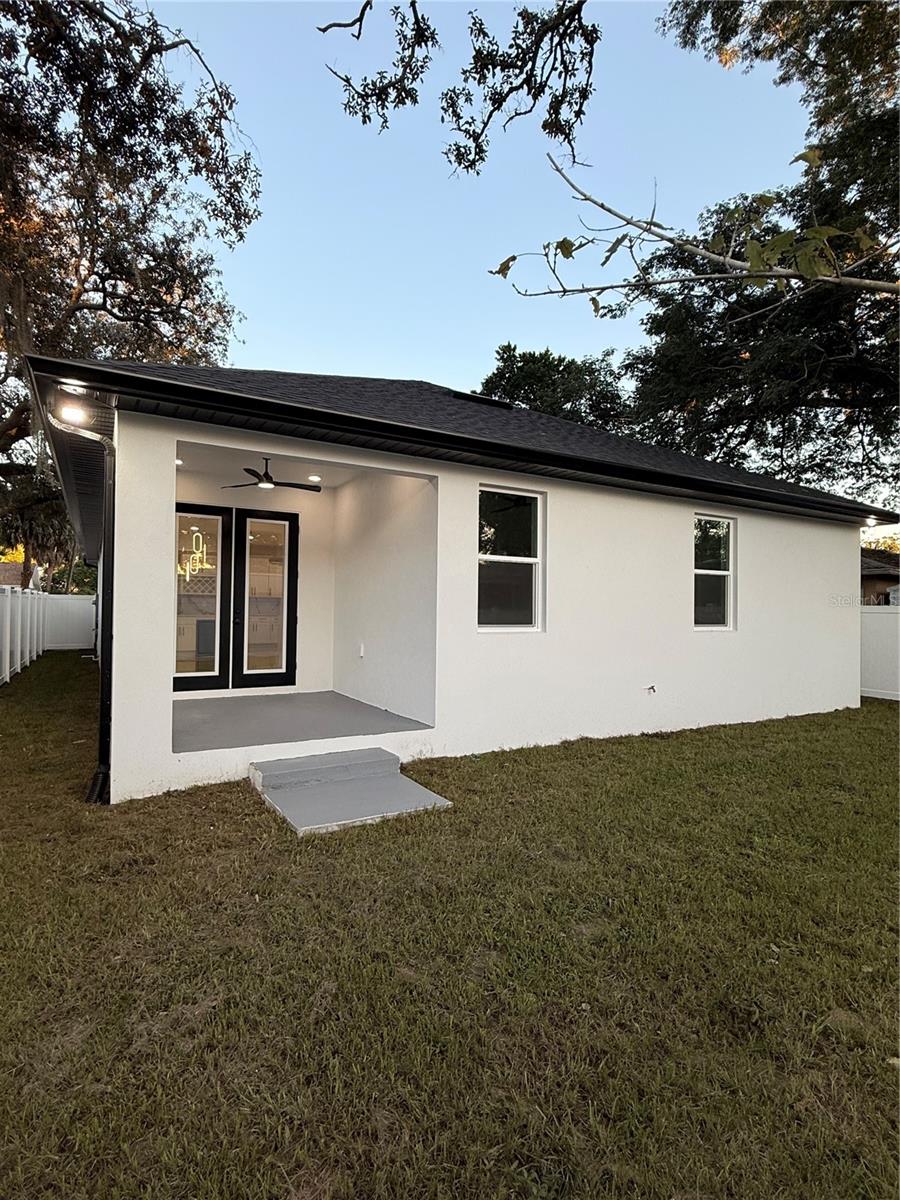 8606 N ALASKA ST — photo 30