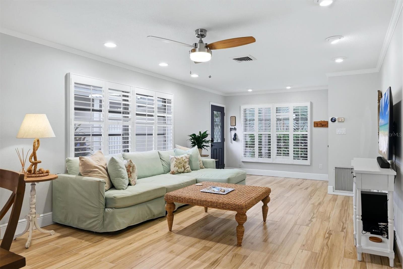 6005 MIDNIGHT PASS RD #S6 — photo 9