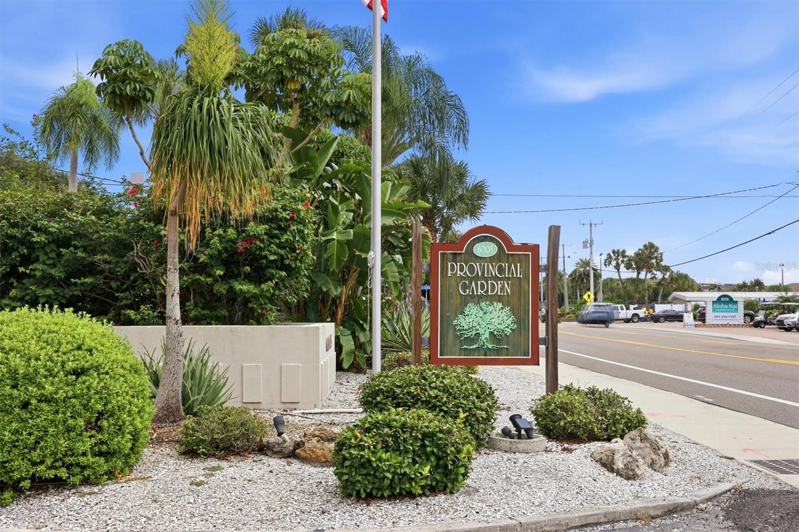 6005 MIDNIGHT PASS RD #S6 — photo 48