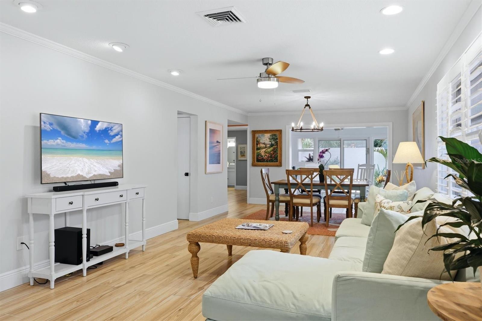 6005 MIDNIGHT PASS RD #S6 — photo 10