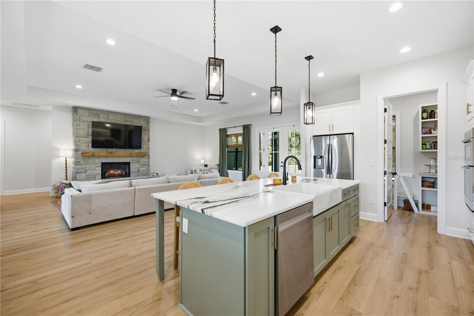2664 WILSKY RD — photo 8