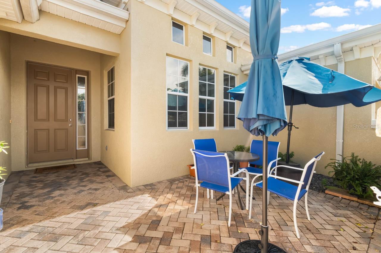 1009 CHELSEA GREENS CT #37 — photo 4