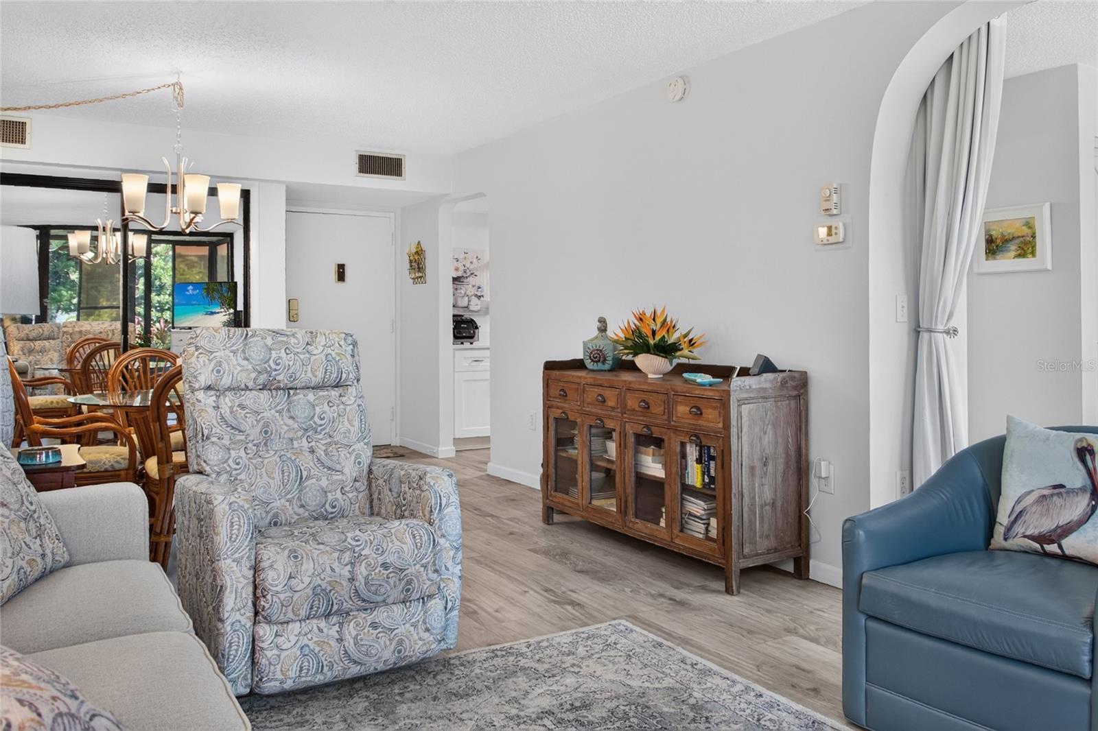 612 BIRD BAY DR S #108 — photo 10